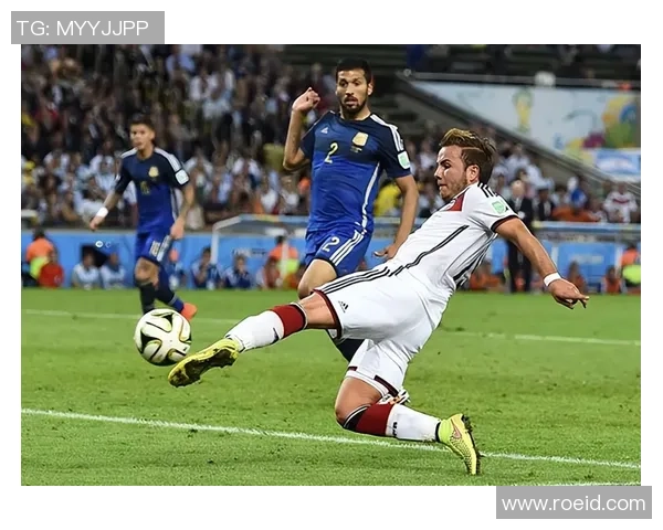 阿根廷足球天才劳尔：从少年梦想到世界舞台的荣耀之路